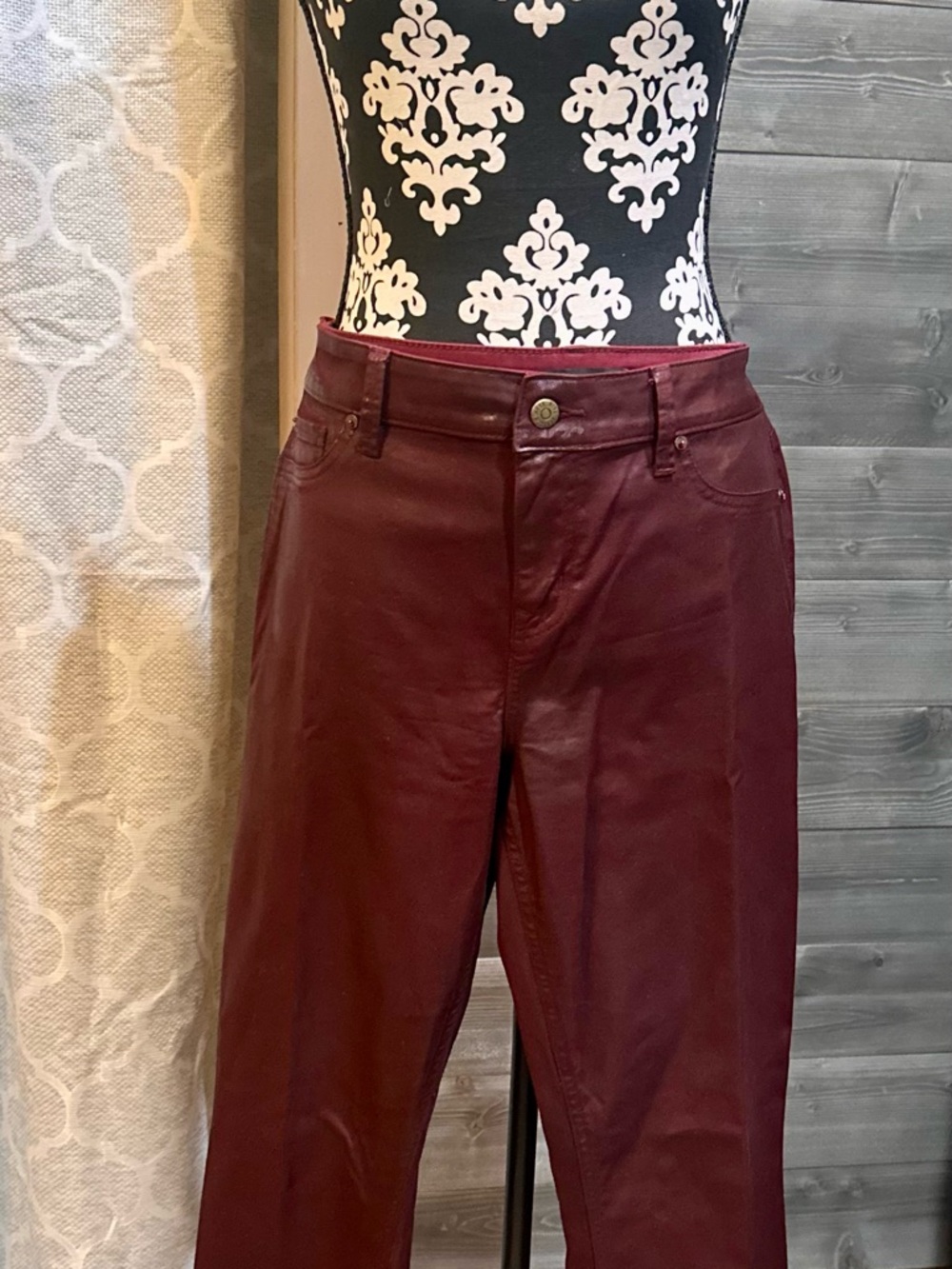 Anthropologie Level 99 Burgundy Leather-Look Straight Leg Pants size 32/14